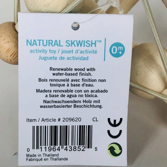 Manhattan Toy Skwish Natural Wooden Baby Rattle Teether Grasping Activity 0+ New - Picture 12 of 12